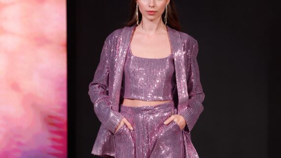 Il look del prossimo autunno-inverno amplifica la femminilità