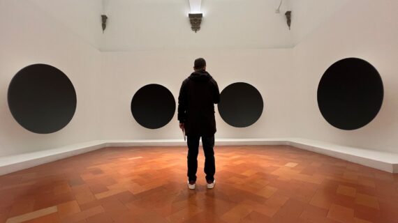 Anish Kapoor, a Firenze sono andati in scena l’irreale e l’inverosimile