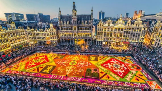 Tapis De Fleurs: Dalie e Art Nouveau a Bruxelles
