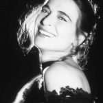 Lina Sastri torna protagonista nella sua città con il sold out