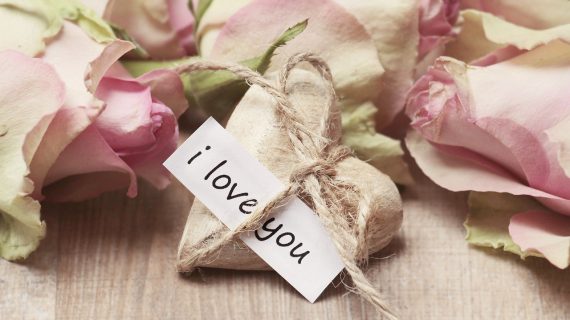 Fiori per San Valentino: sorprendere con un classico speciale