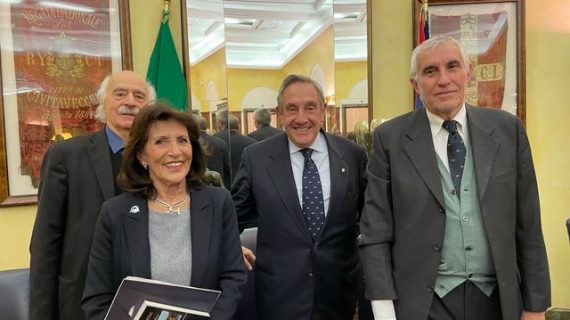 Gente di fiume: storie di donne e uomini che hanno legato la loro vita al Tevere