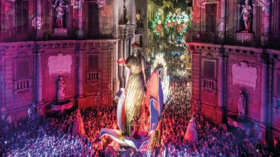 La mostra Palermo rifiorisce con Santa Rosalia in tour