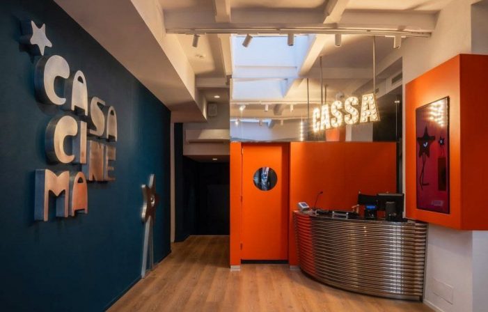 Casacinema a Napoli: tra pellicole d’autore e cocktail