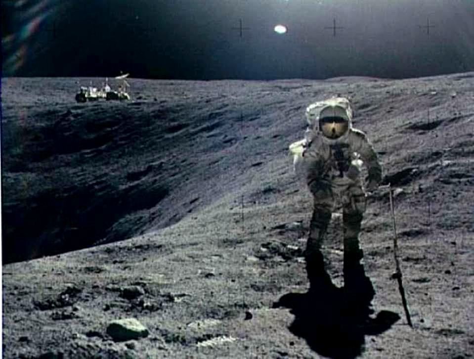 Il primo uomo sulla luna