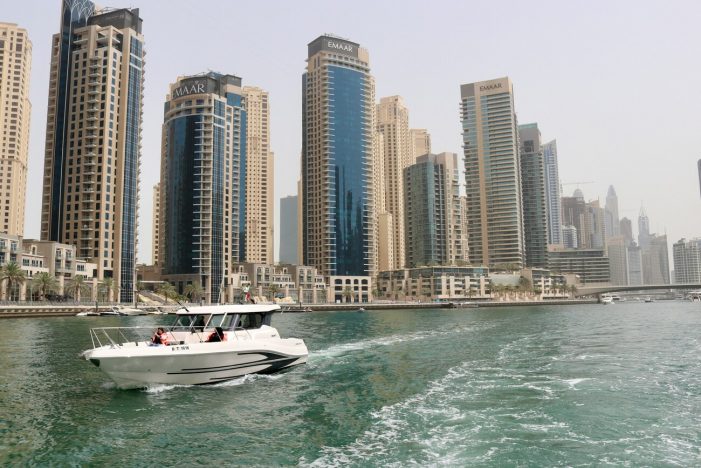 Noleggio yacht di lusso: come funziona, quanto costa e cosa sapere