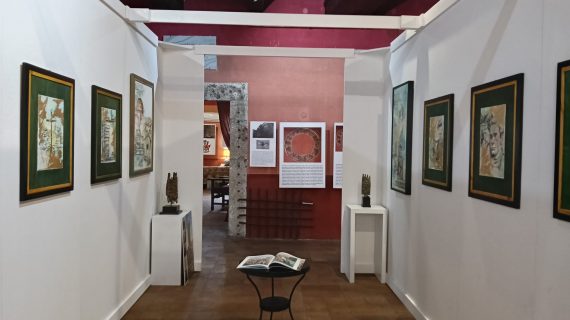 Il cammino dell’uomo nell’arte: la mostra di Riccardo Sanna a Casa Barnekow