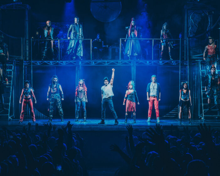 We Will Rock You, al via il musical dei Queen con band dal vivo e regia rinnovata We Will Rock You, al via il musical dei Queen con band dal vivo e regia rinnovata