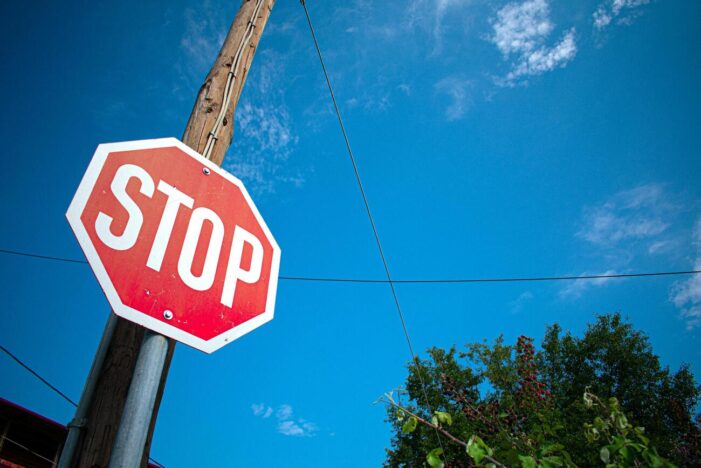 Regole del codice della strada italiano che ogni turista in auto deve conoscere