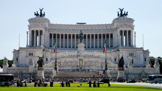 2 giugno a Roma: cosa vedere tra parata, Altare della Patria e Frecce Tricolori