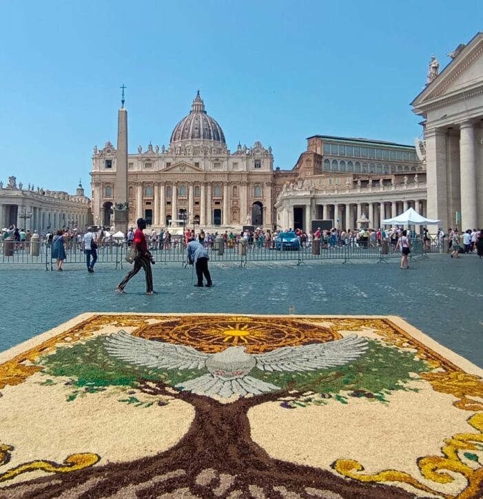 Infiorata Storica di Roma 2026: Piazza San Pietro si colora