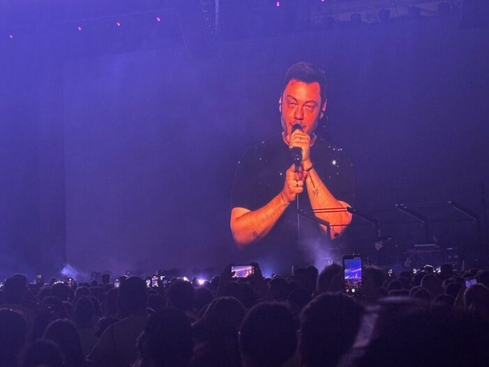 Tiziano Ferro a Roma: uno spettacolo che vale il viaggio nei ricordi