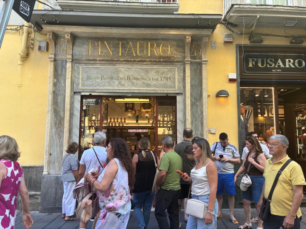 Pasticceria Pintauro. MyWhere.