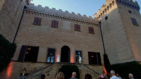 I destini incrociati del Castello Benelli