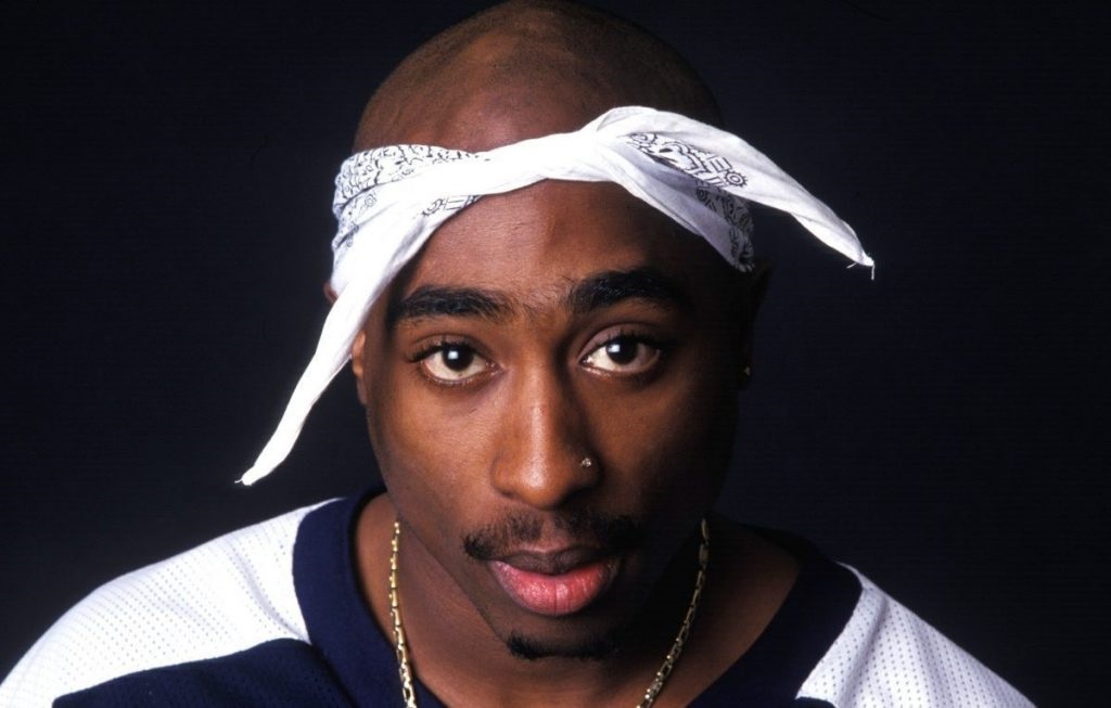 Tupat The Rapper 25 anni fa moriva Tupac, il poeta del Rap: ma quali sono i migliori ...